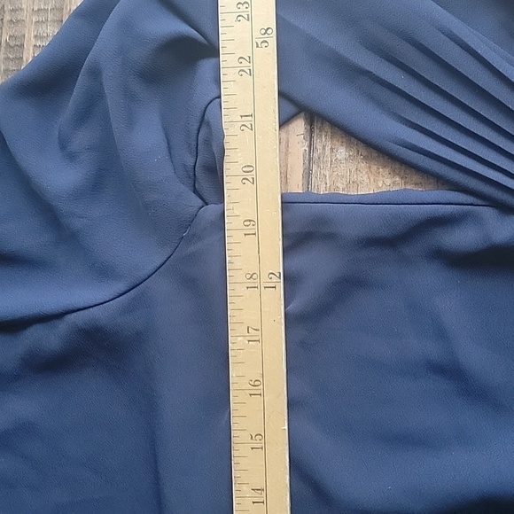 AWARE by Vero Moda Navy blouse pleated long sleeves classic sz M - Picture 5 of 6